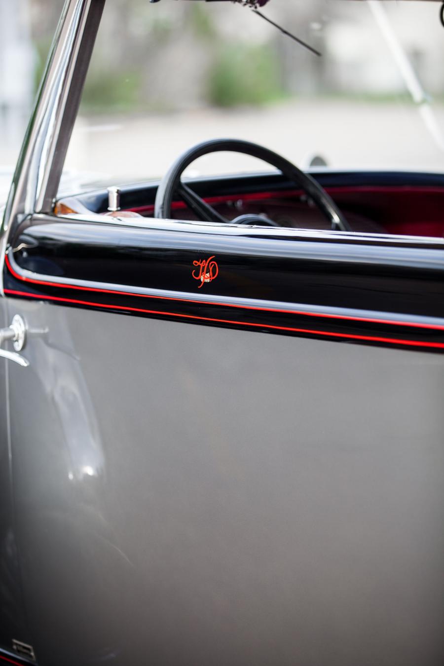  Duesenberg J103/2127 Convertible Berline LWB by LeBaron 1929 года  (фото 23 из 38)